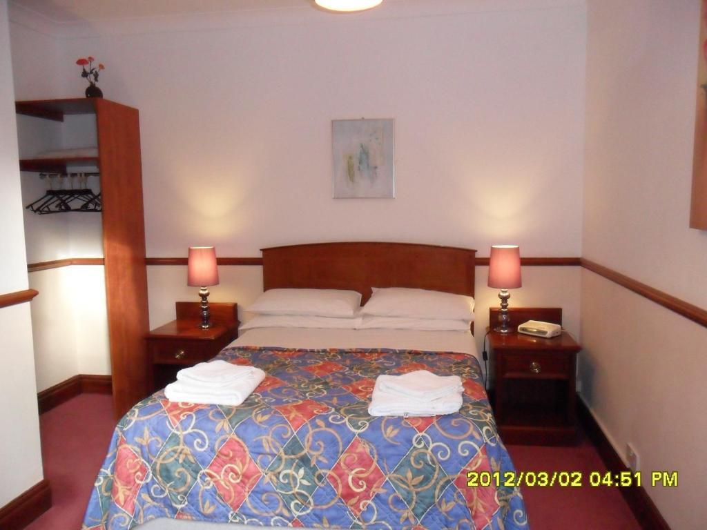 Thorpe Lodge Hotel Peterborough Szoba fotó